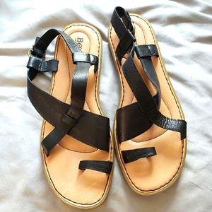 Born Sandals sz 10